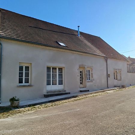 Chambres Chez L Habitant Frasne-les-Meulieres Luaran gambar