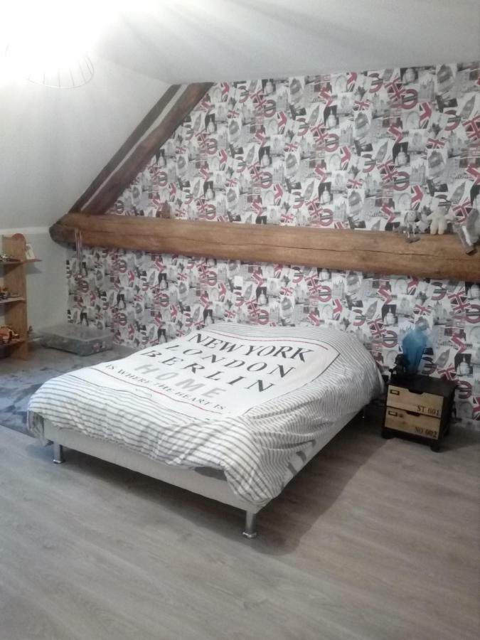 Chambres Chez L Habitant Frasne-les-Meulieres Luaran gambar
